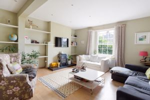Drawing room- click for photo gallery